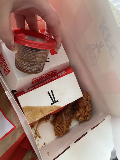 Photo of KFC Milton Keynes - Stacey Bushes - Unit 27, Stacey Bushes Trading Centre, 10 Erica Rd, Stacey Bushes, Milton Keynes MK12 6HS